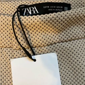 Zara beige perforated capri pants